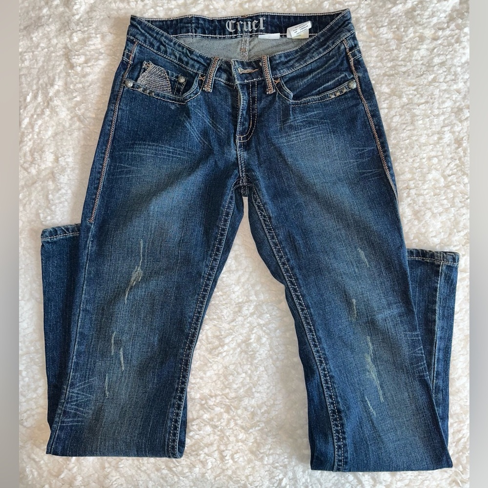 Like new cruel girl jeans